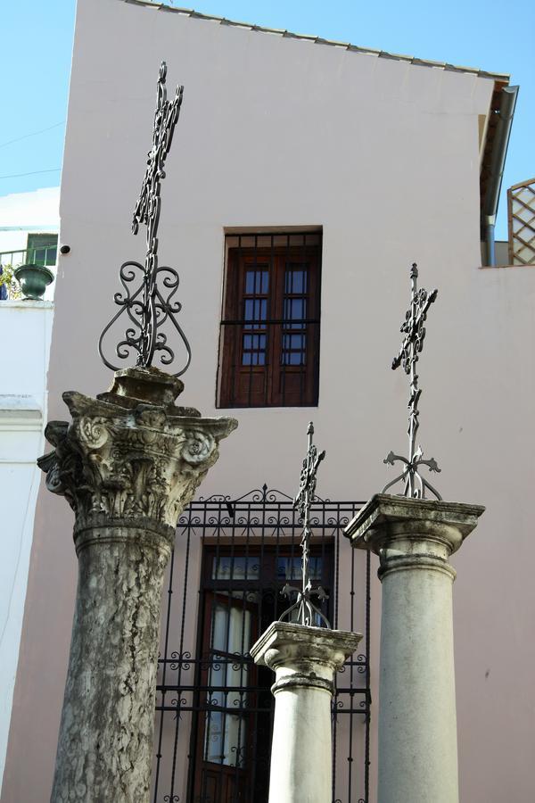 Hotel Patio De Las Cruces Seville Exterior photo